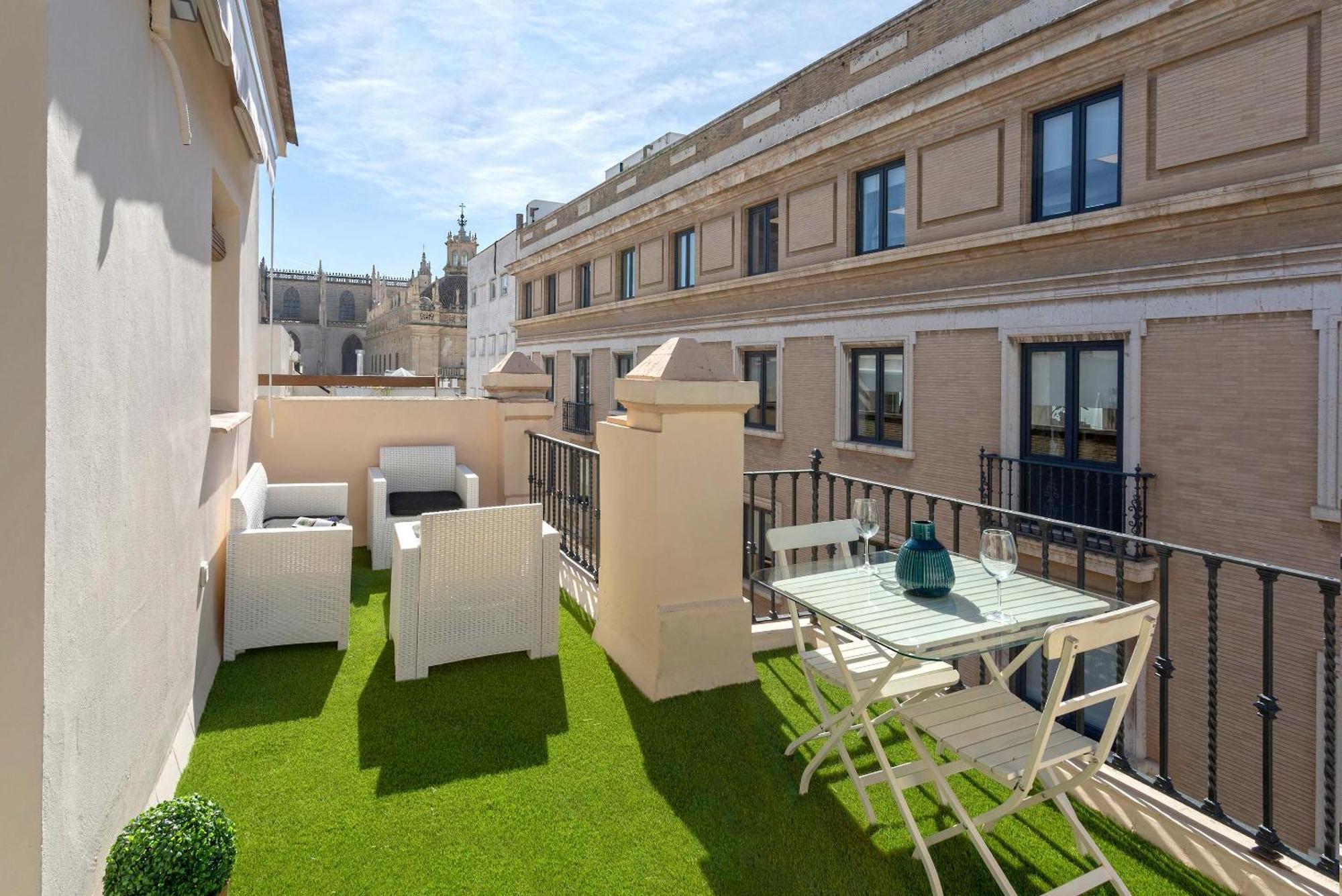 Genteel Home Giralda إشبيلية المظهر الخارجي الصورة